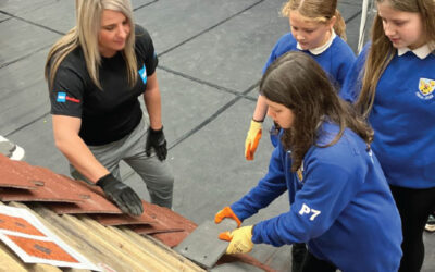 Roofing is not a men-only occupation